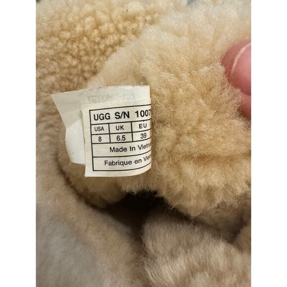 Used UGG Women's Bailey Bow Tall-Chestnut-Size 8 - Picture 7 of 7